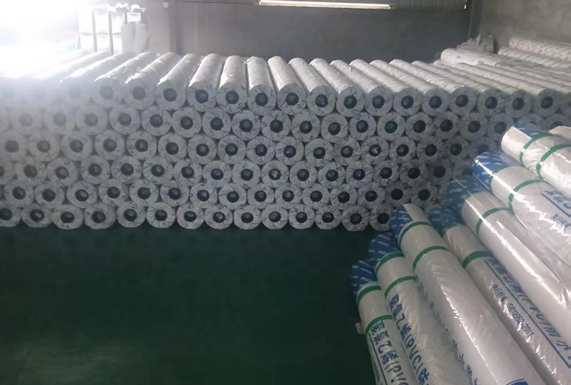 Hur förbättrar en produktionslinje för vattentät kartong effektivitet och kvalitet i moderna konstruktionsmaterial?