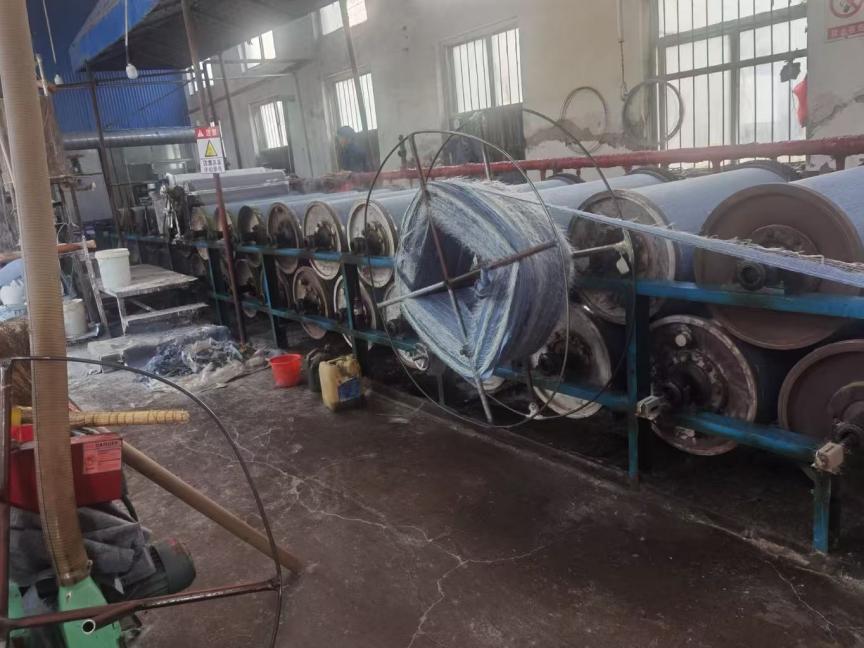 Glasfiberförstärkt vattentätt membran